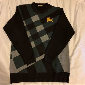 Burberry sweatshirt